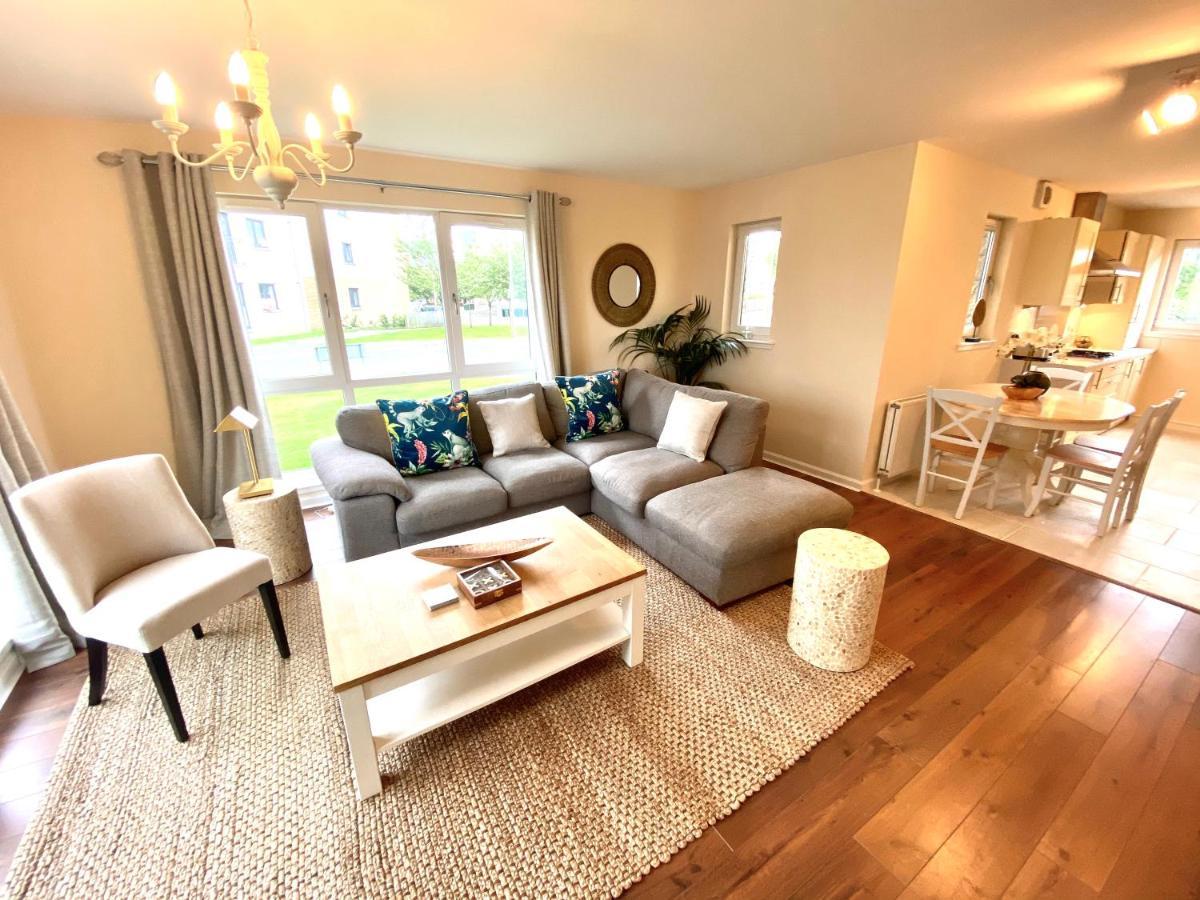 Monart Stylish City Centre Apartment, 2 Bed, Sleeps 6 パース エクステリア 写真